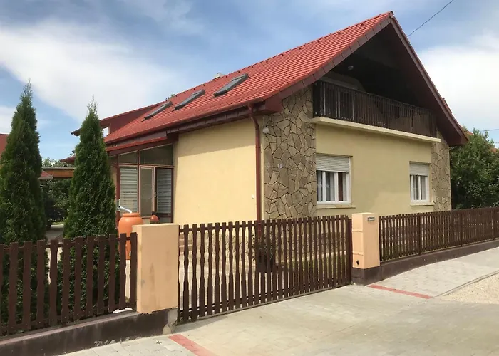 Hungarium Am Platte By Interhome באלאטונסארסו