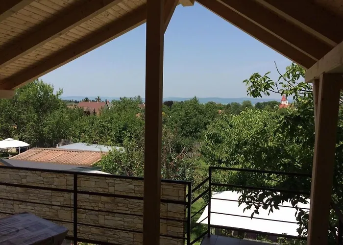 Hungarium Am Platte By Interhome * באלאטונסארסו